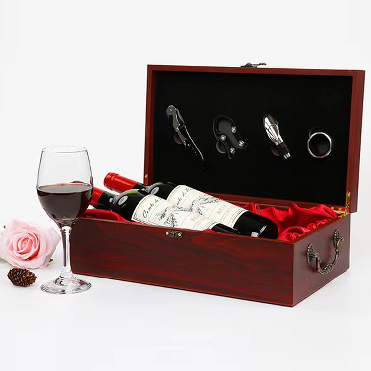 Quali sono i vantaggi e gli svantaggi dell'imballaggio della scatola del vino in legno?